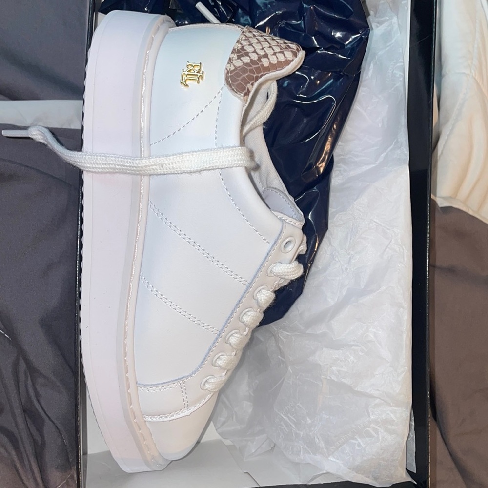 Polo 5.5 brand new